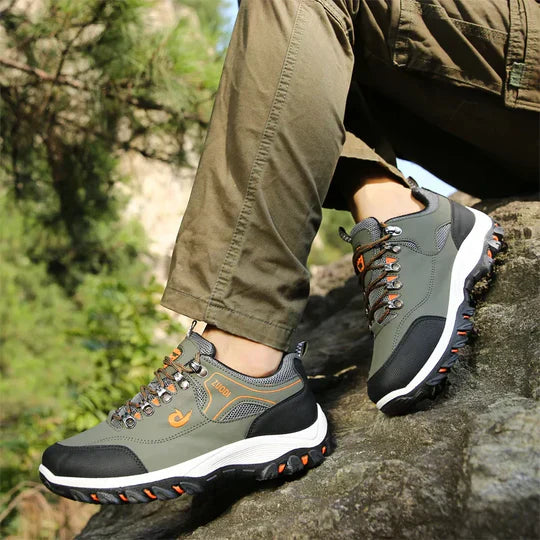 Orthopaedic Walking Shoes